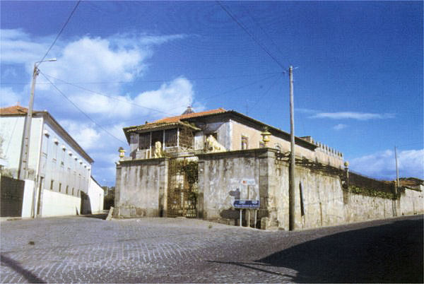 Quinta dos Le�es Cust�ias
